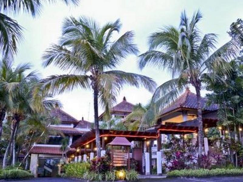 Hotel Tidar Malang Buitenkant foto